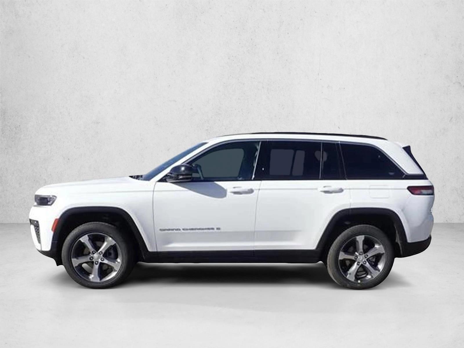 Thumbnail: 2026 Jeep Grand Cherokee - 2
