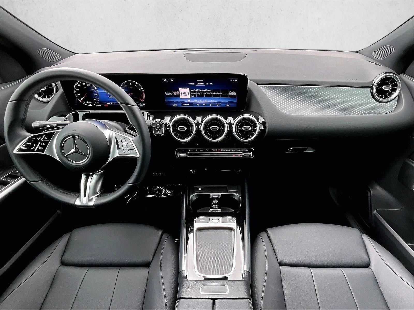 Thumbnail: 2026 Mercedes-Benz GLA - 4