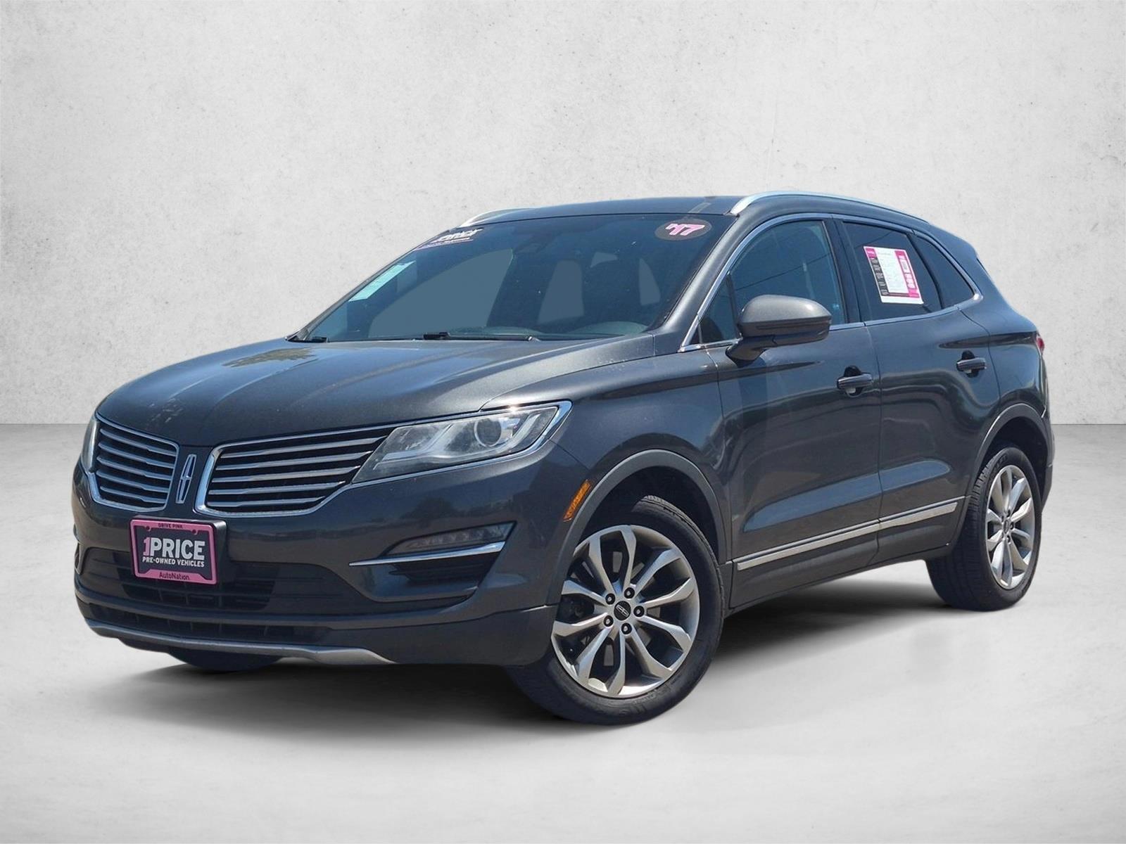 Thumbnail: 2017 Lincoln MKC - 1