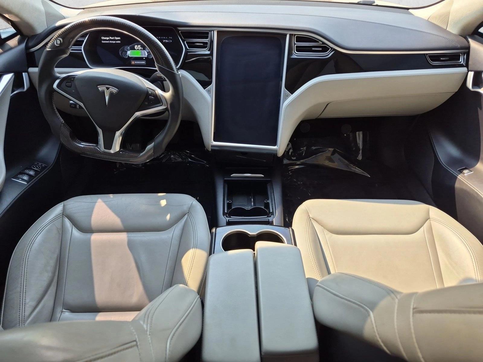 Thumbnail: 2016 Tesla Model S - 3
