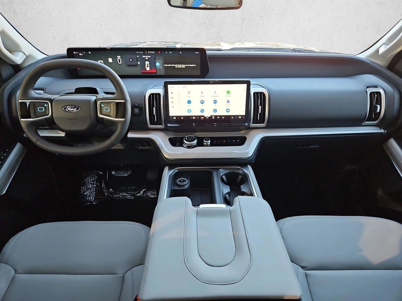 Thumbnail: 2026 Ford Expedition - 3