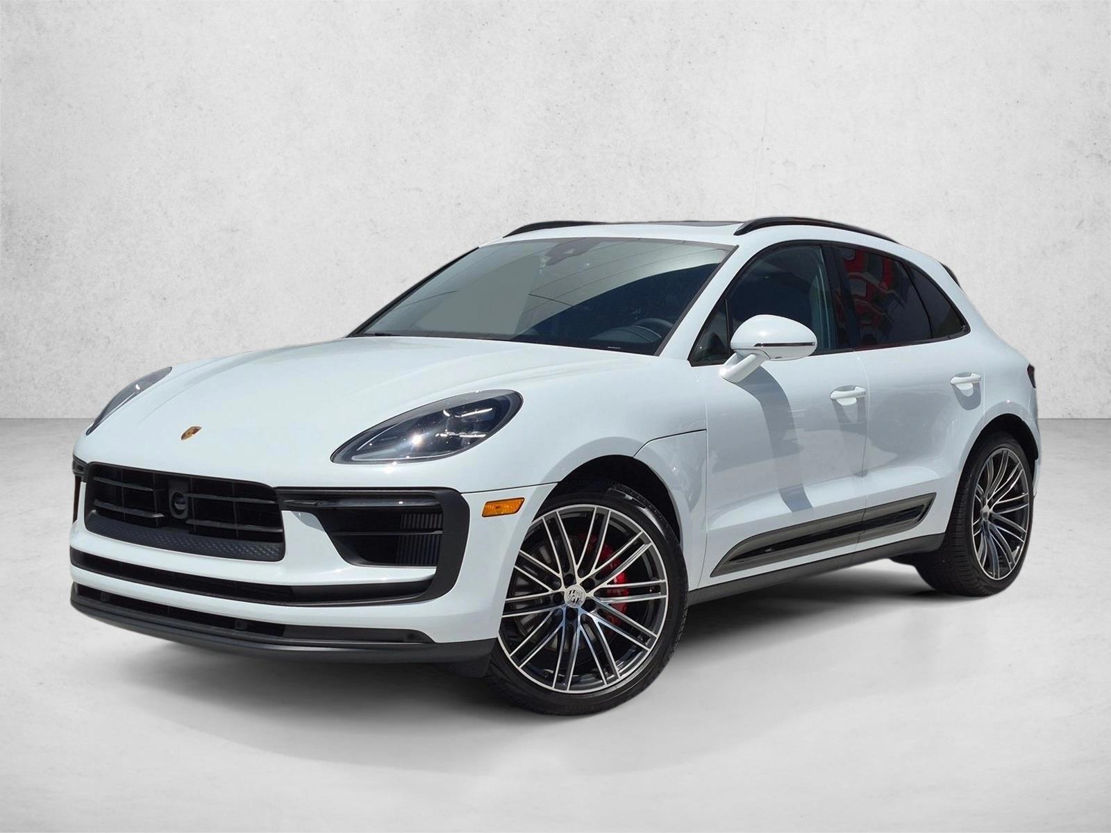 Thumbnail: 2026 Porsche Macan - 1