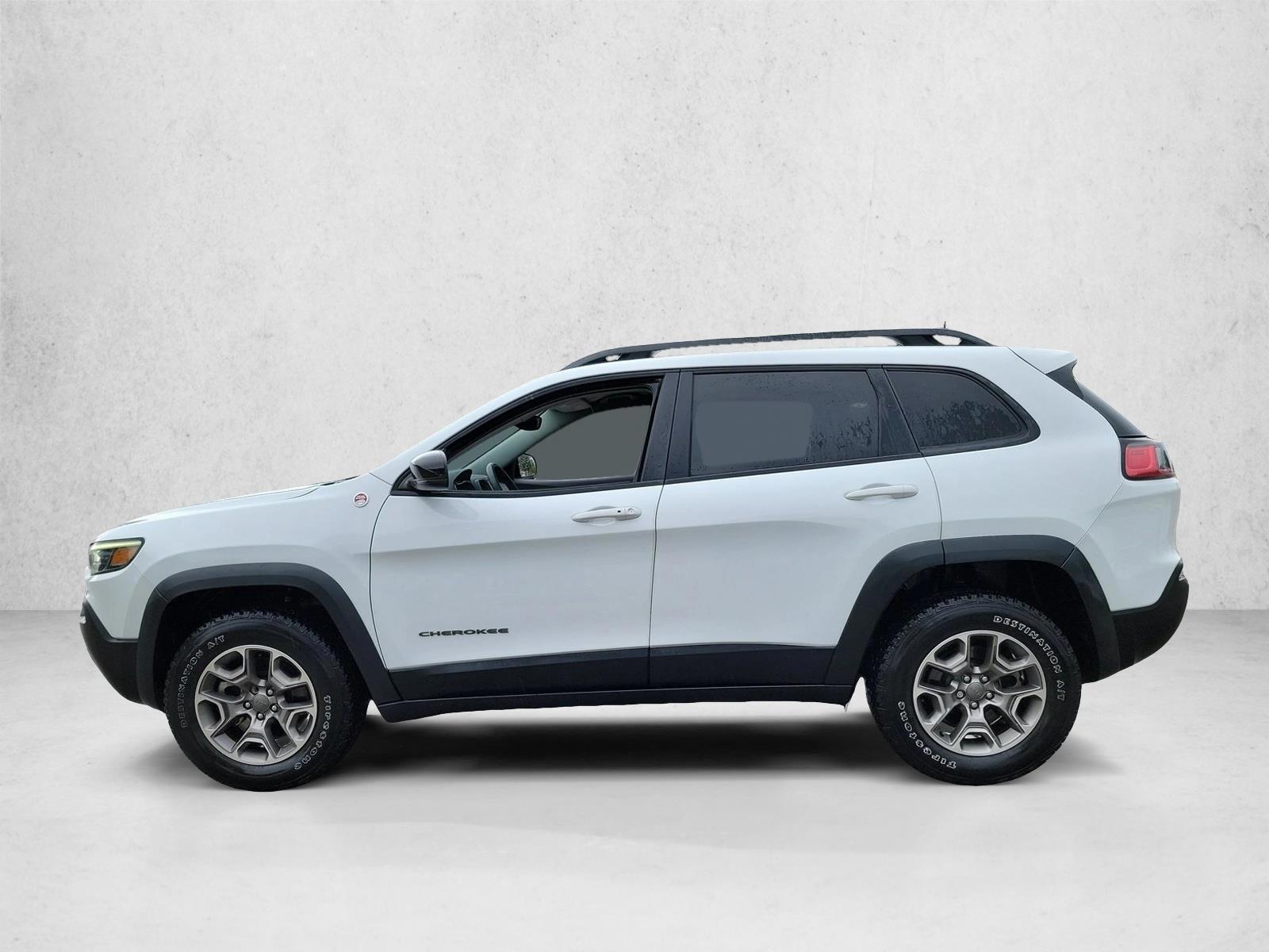 Thumbnail: 2022 Jeep Cherokee - 2