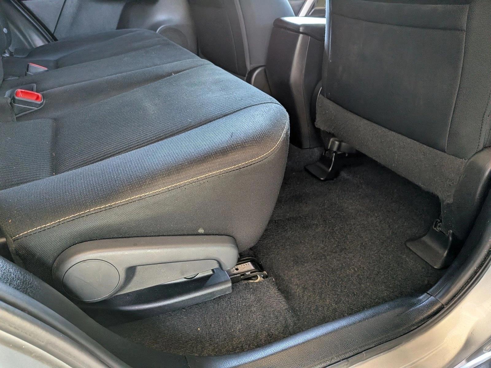 Thumbnail: 2015 Toyota RAV4 - 6