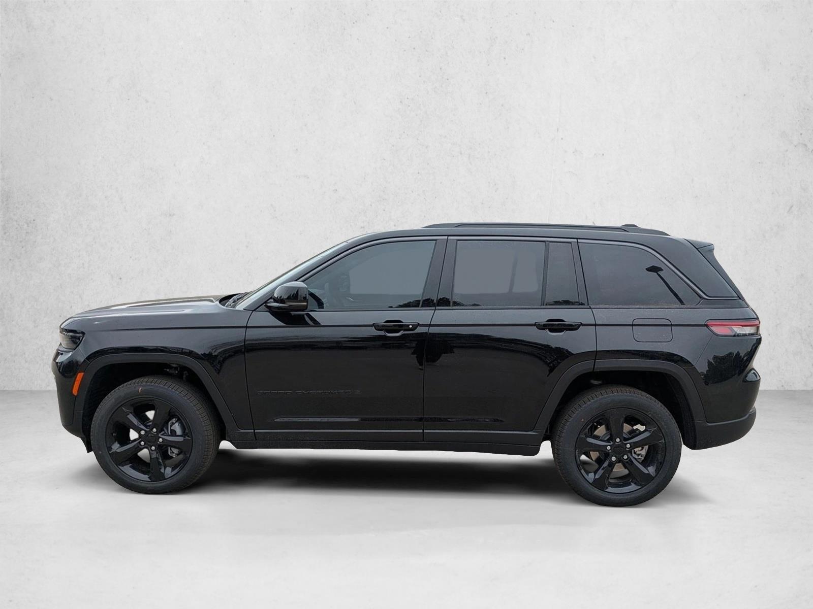 Thumbnail: 2026 Jeep Grand Cherokee - 2