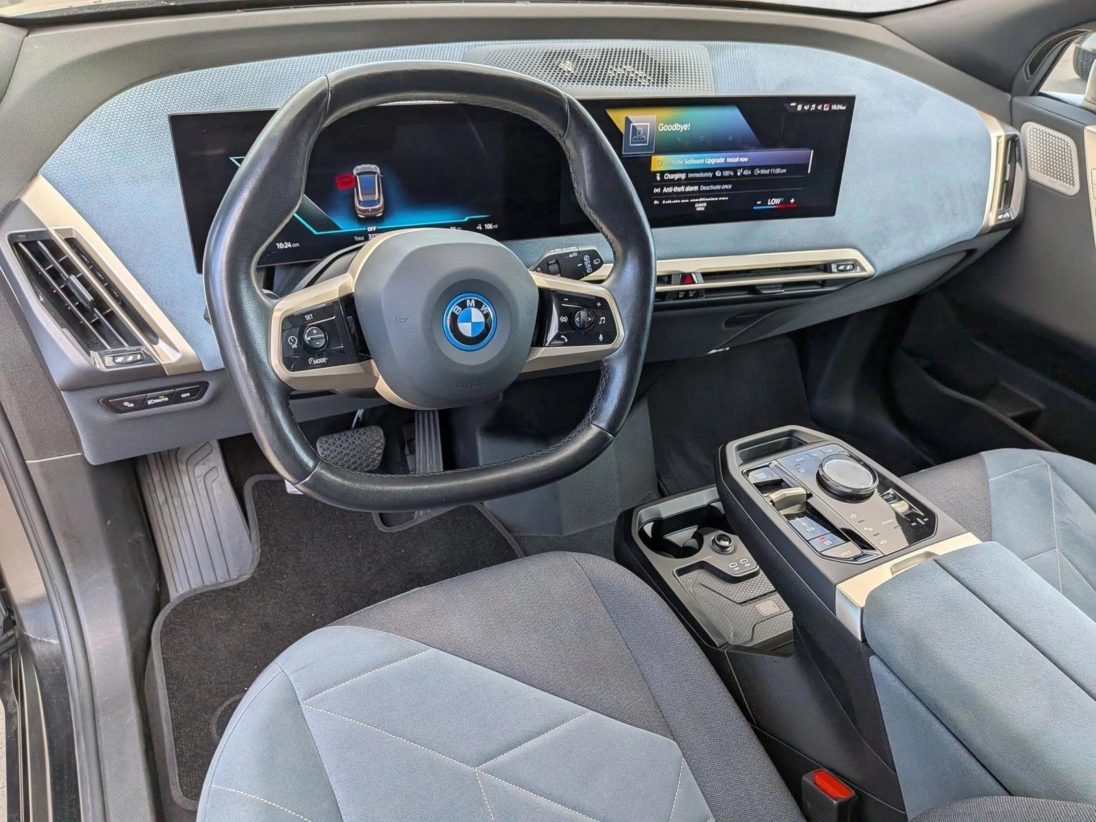 Thumbnail: 2023 BMW iX - 3