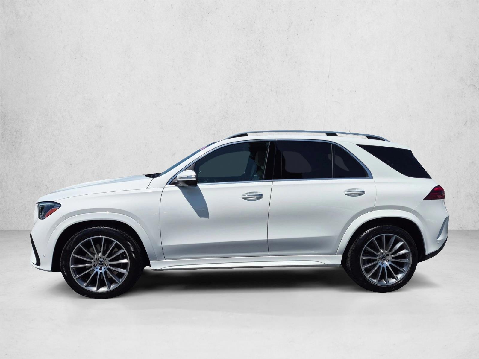 Thumbnail: 2026 Mercedes-Benz GLE - 2