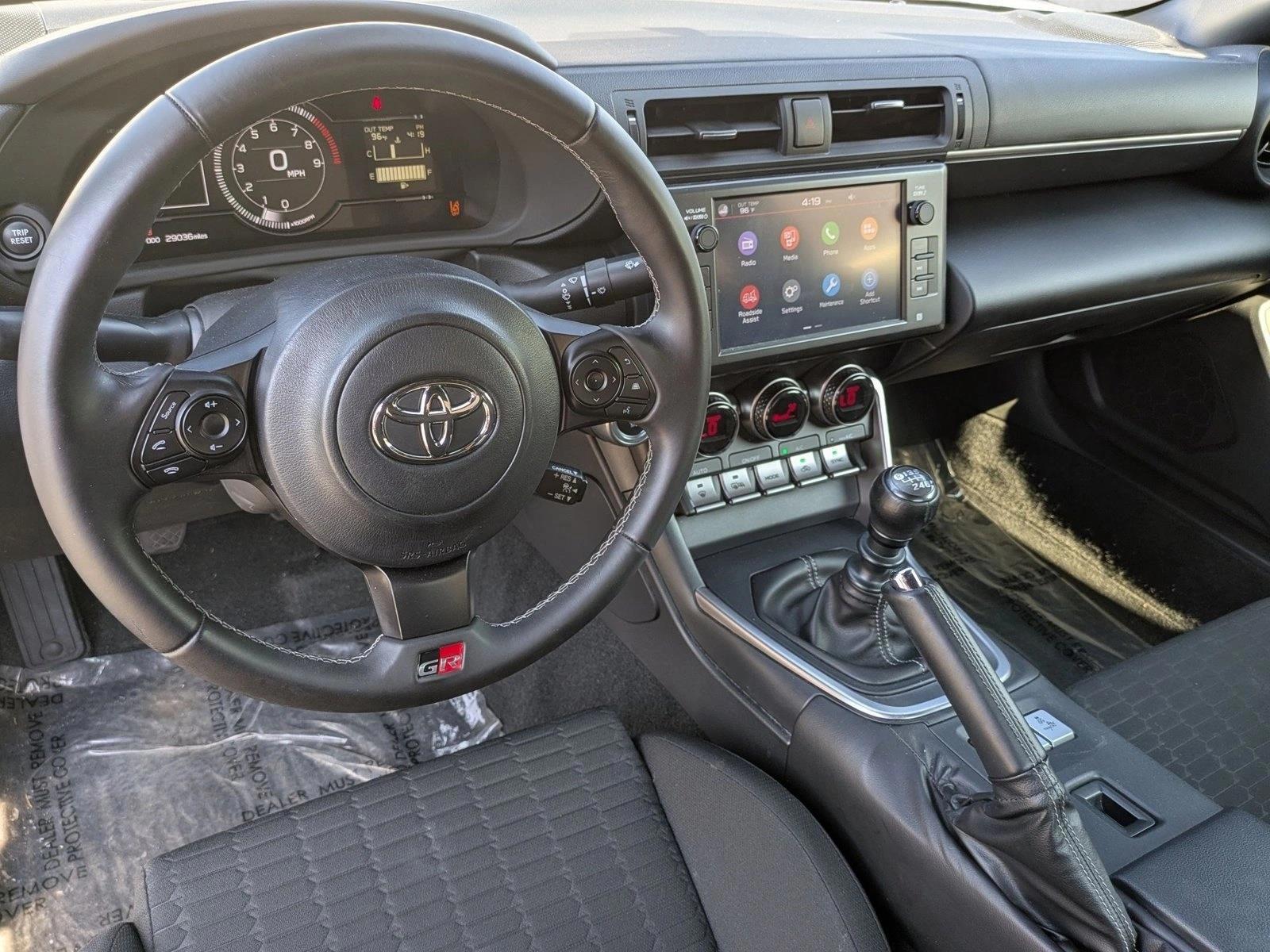 Thumbnail: 2024 Toyota GR86 - 3