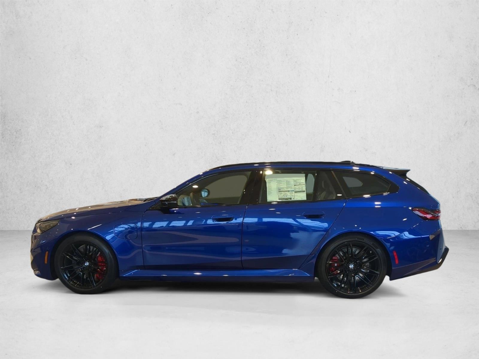 Thumbnail: 2026 BMW M5 - 2