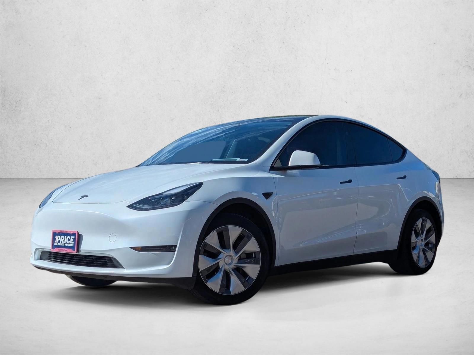 Thumbnail: 2024 Tesla Model Y - 1