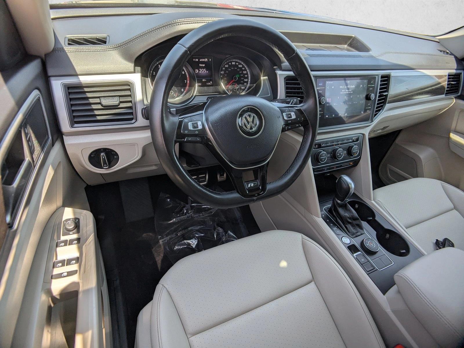 Thumbnail: 2019 Volkswagen Atlas - 3