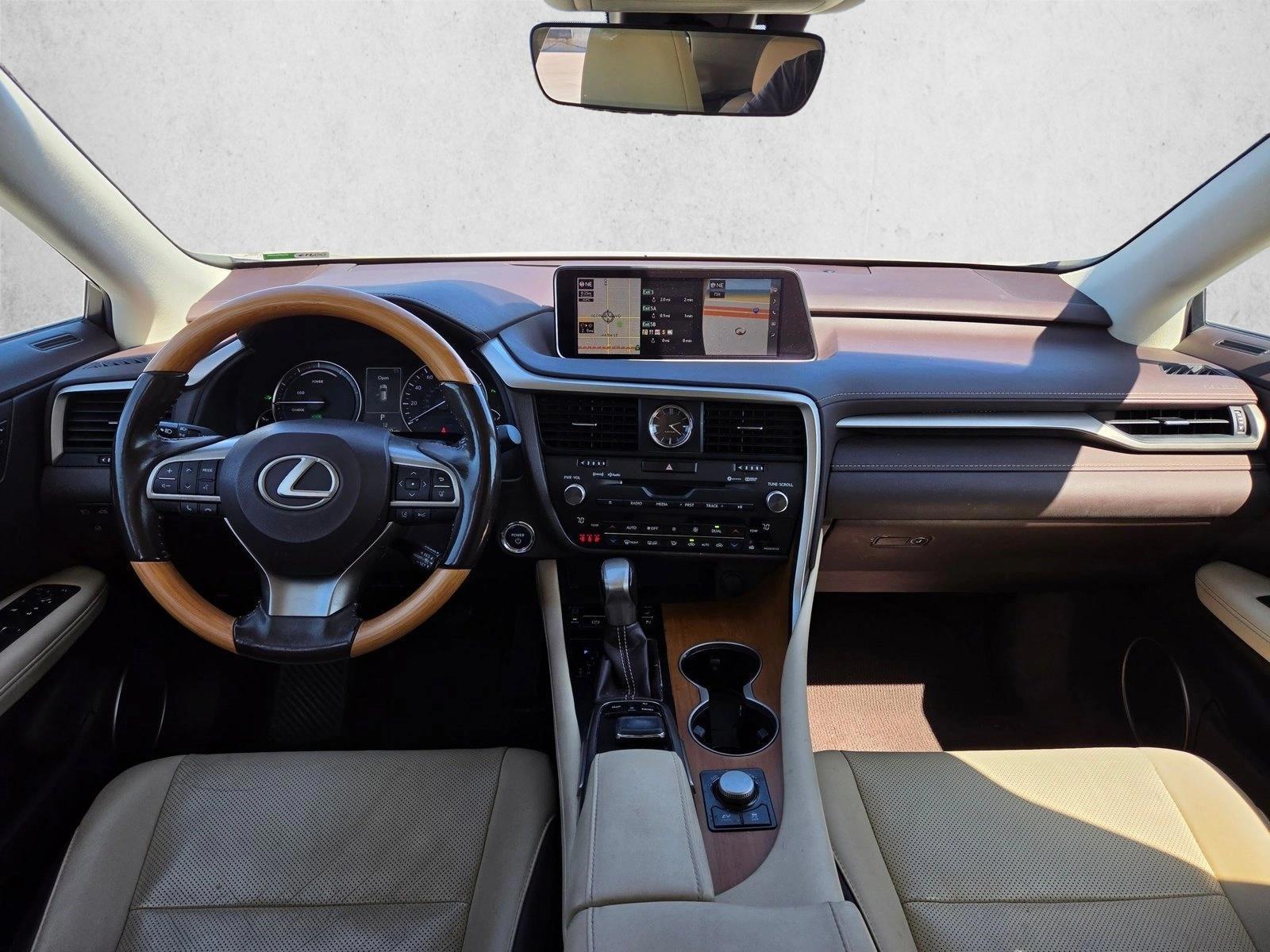 Thumbnail: 2019 Lexus RX - 3