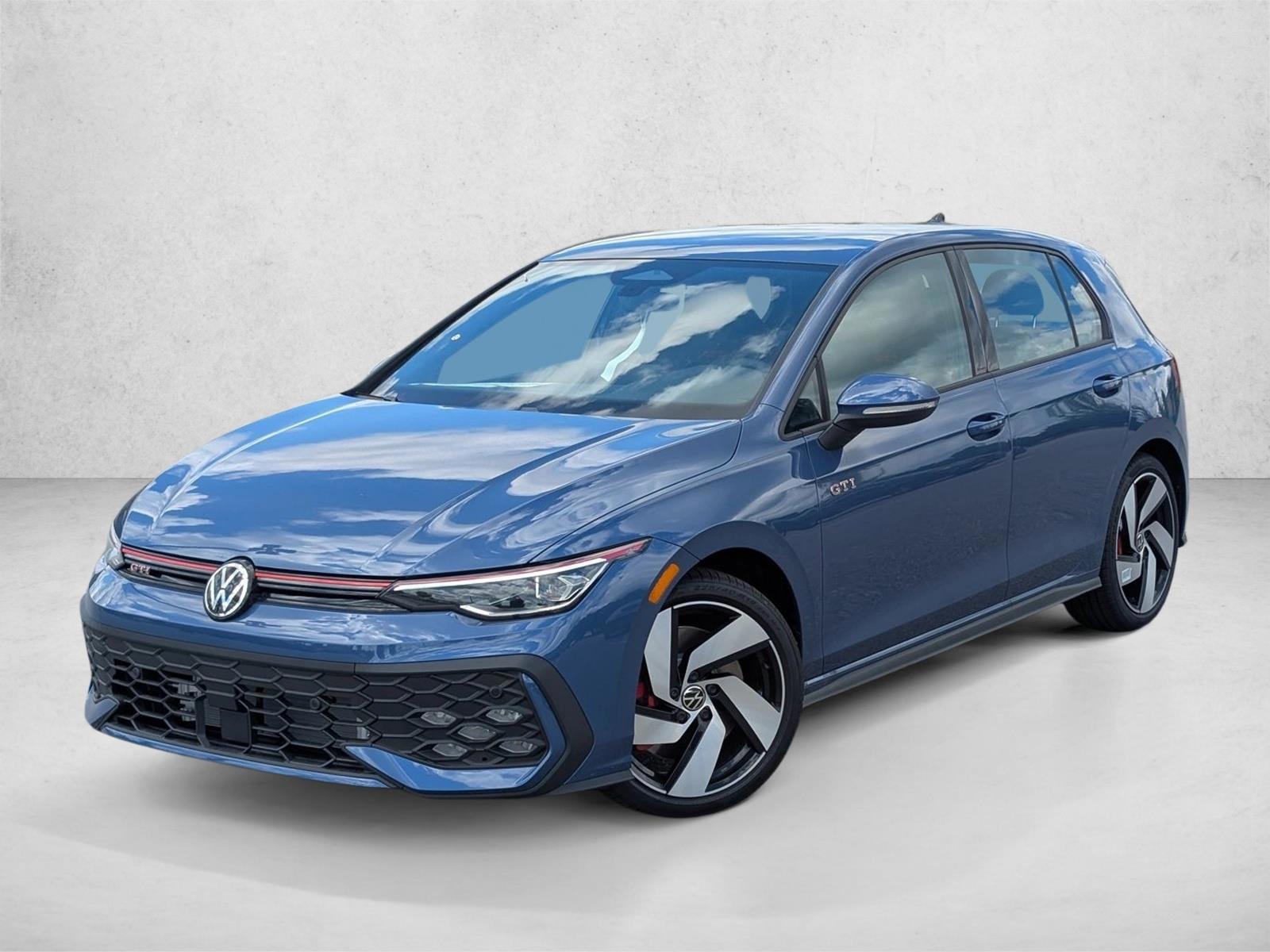 Thumbnail: 2026 Volkswagen Golf - 1