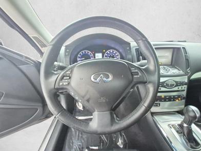 2015 INFINITI Q60