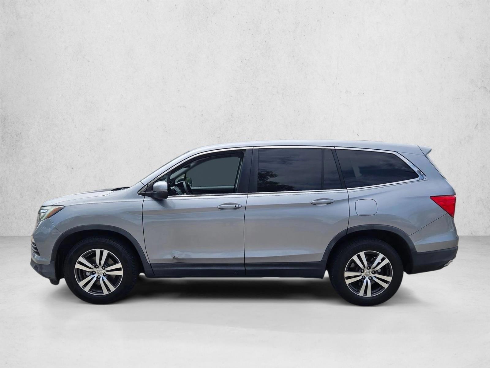 Thumbnail: 2016 Honda Pilot - 2