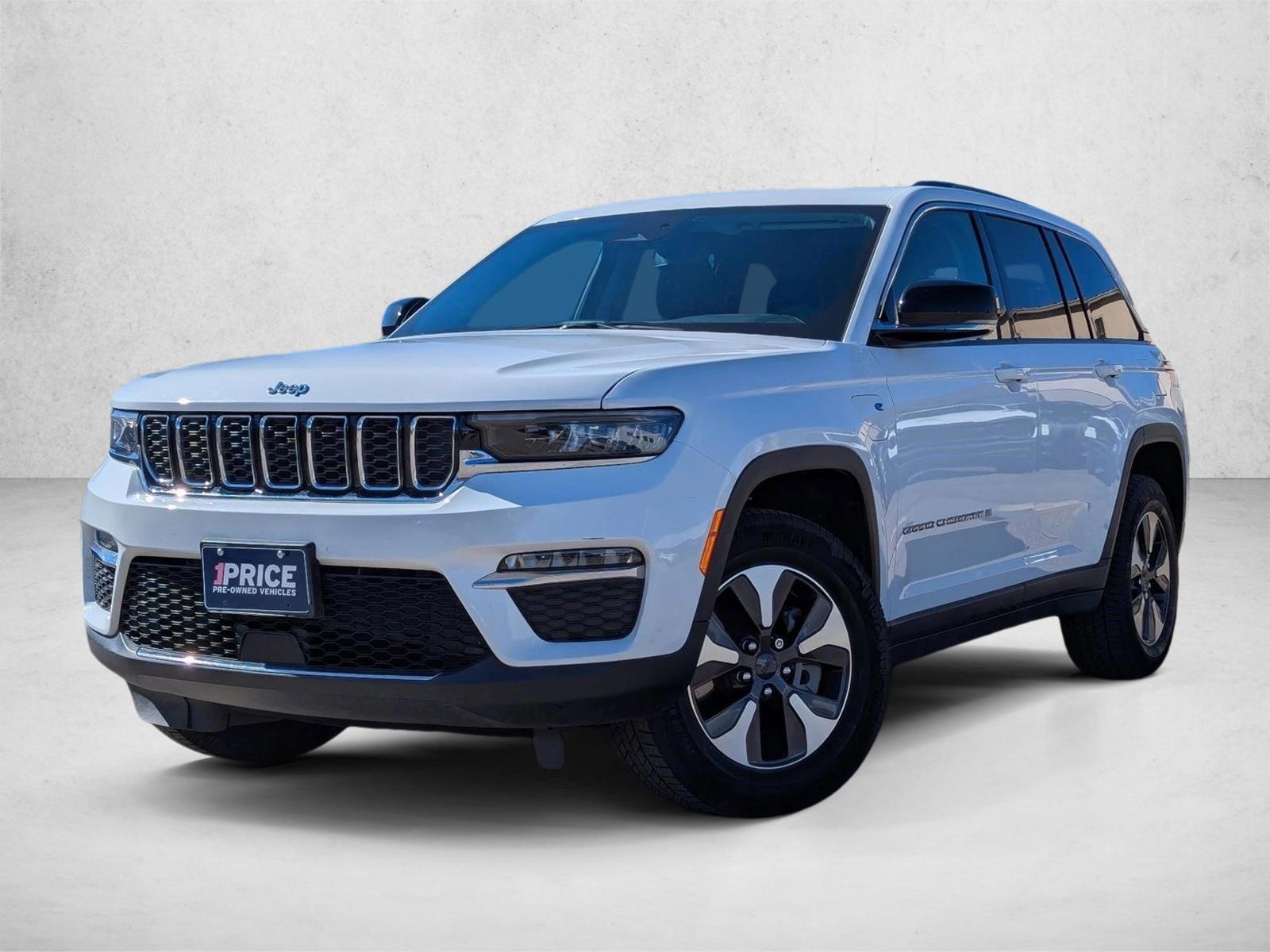 Thumbnail: 2022 Jeep Grand Cherokee - 1