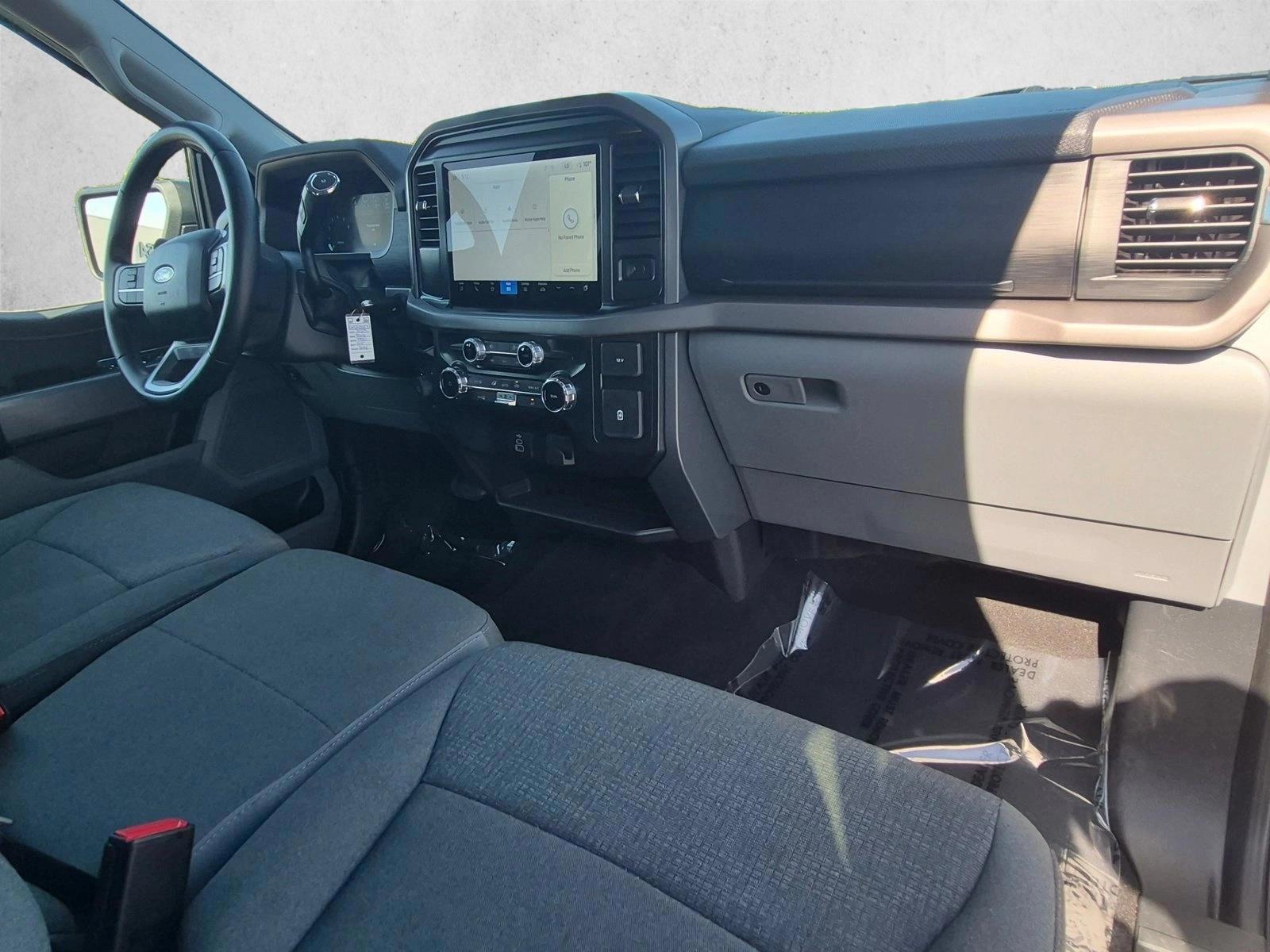 2025 Ford F-150 XLT - Photo 18
