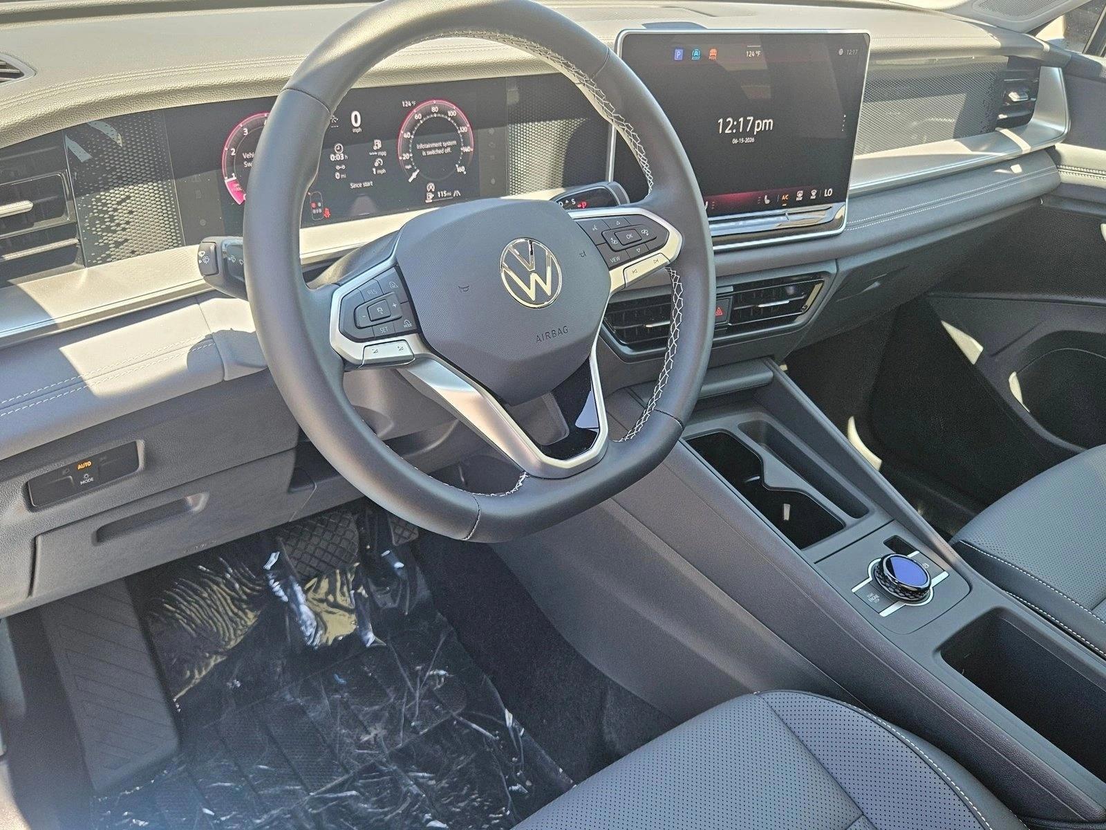 Thumbnail: 2026 Volkswagen Tiguan - 3
