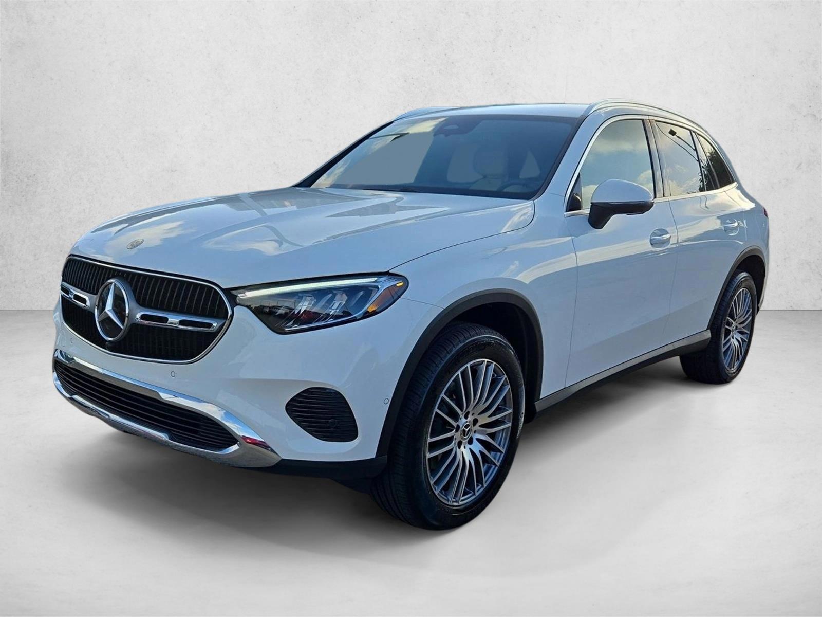 Thumbnail: 2026 Mercedes-Benz GLC - 1