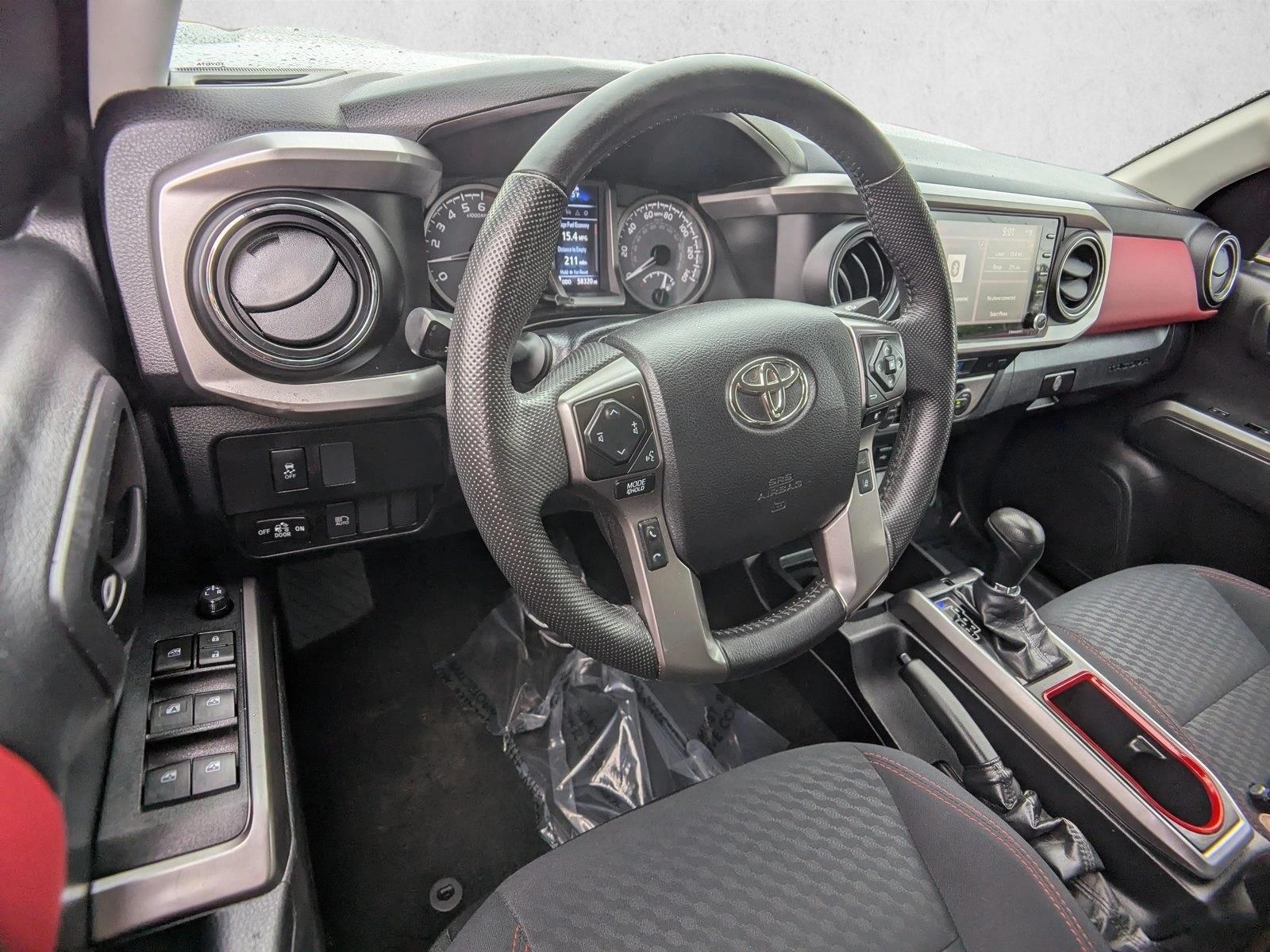 Thumbnail: 2022 Toyota Tacoma - 3