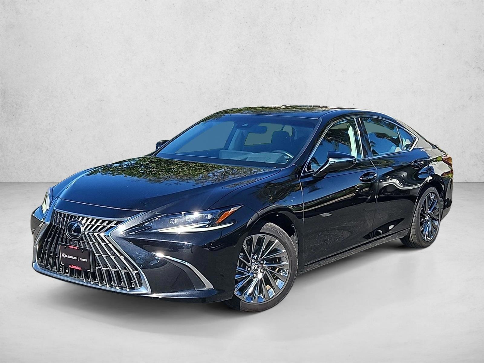 2024 Lexus ES Hybrid
