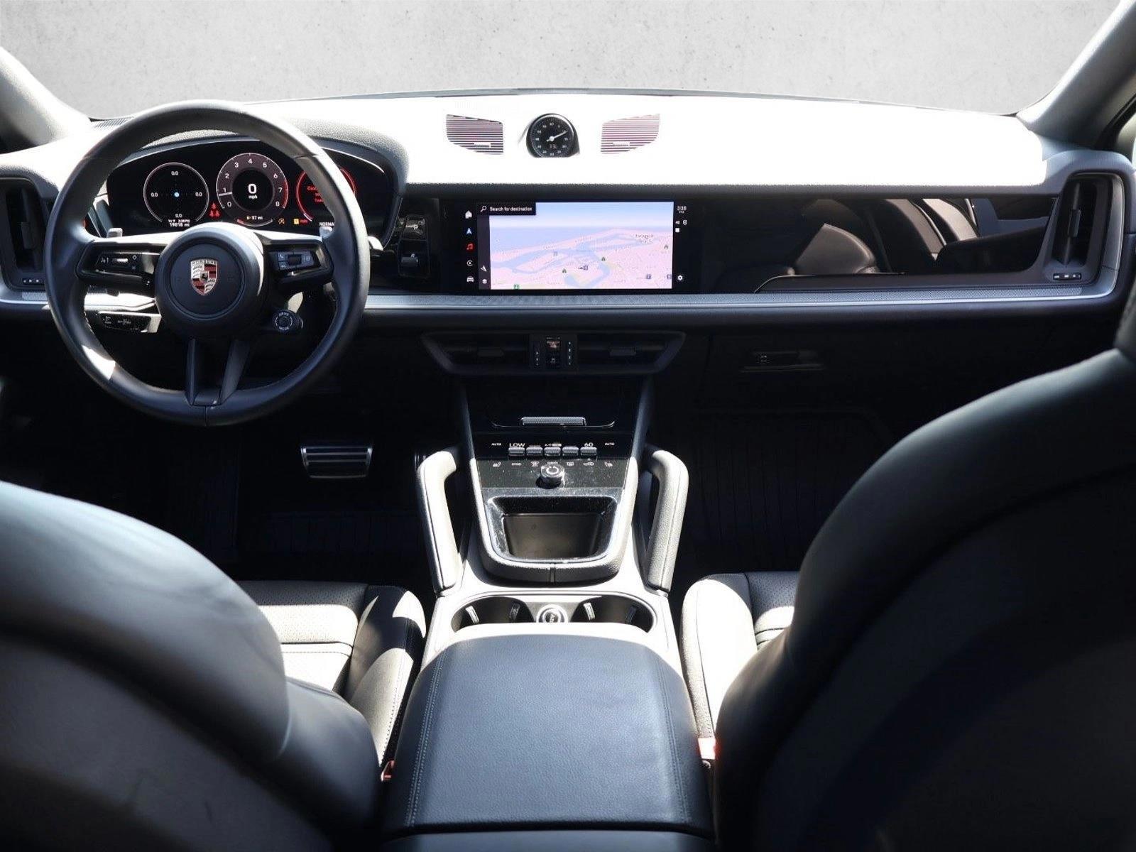 Thumbnail: 2024 Porsche Cayenne - 5