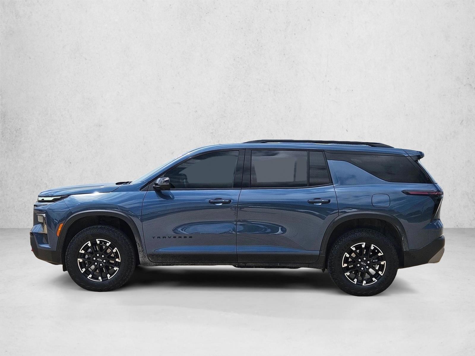 Thumbnail: 2025 Chevrolet Traverse - 2