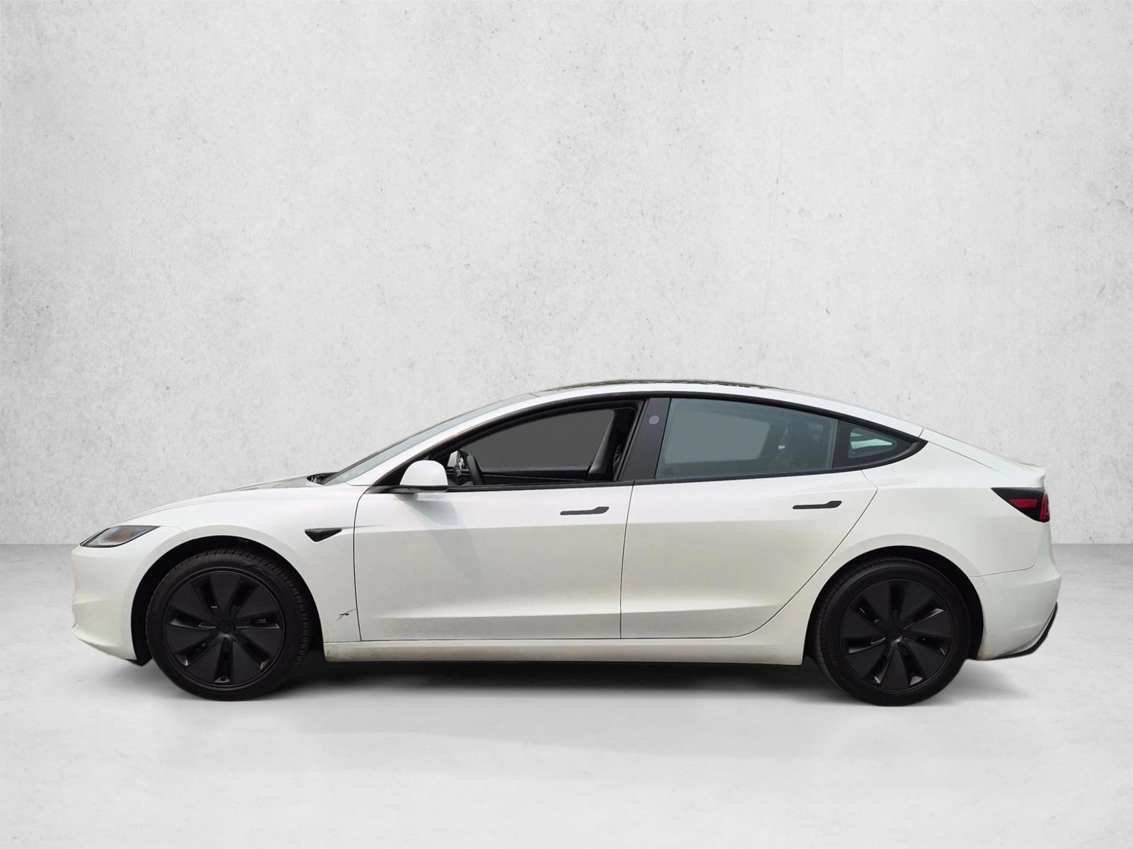 Thumbnail: 2025 Tesla Model 3 - 2
