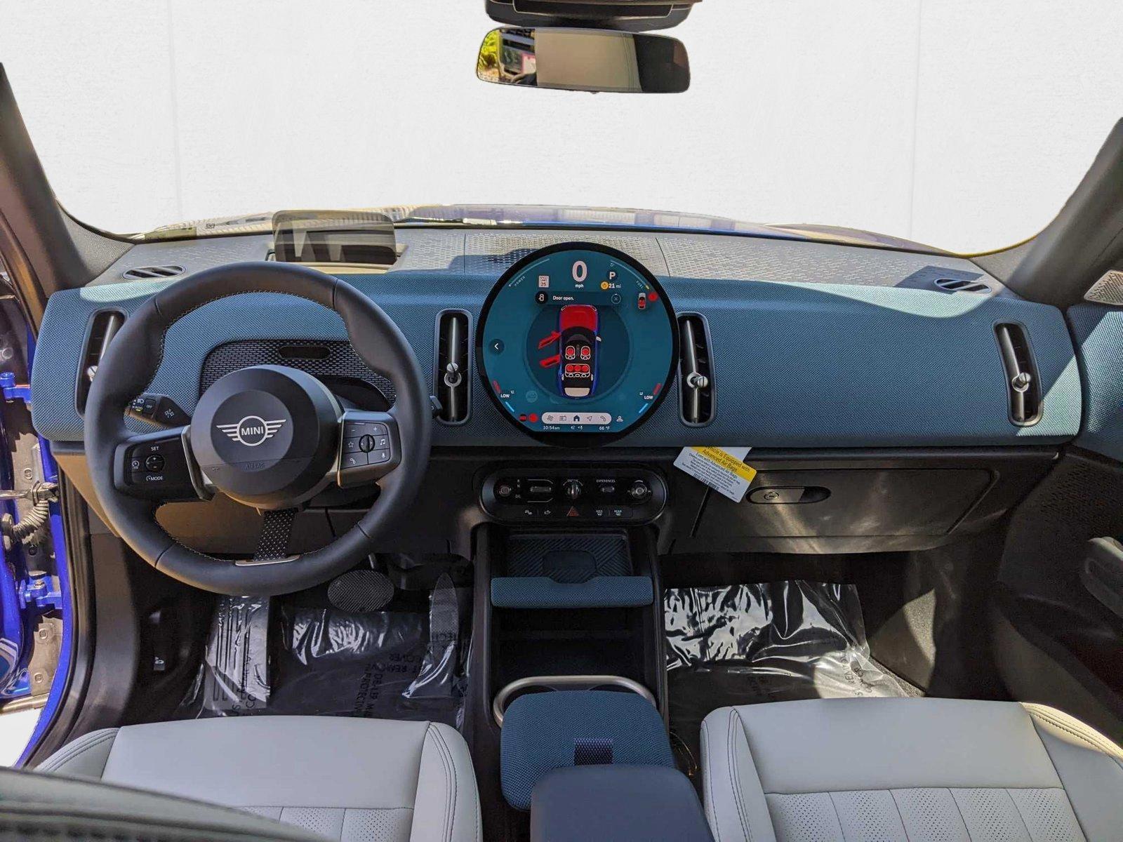 Thumbnail: 2025 MINI Cooper Countryman - 3