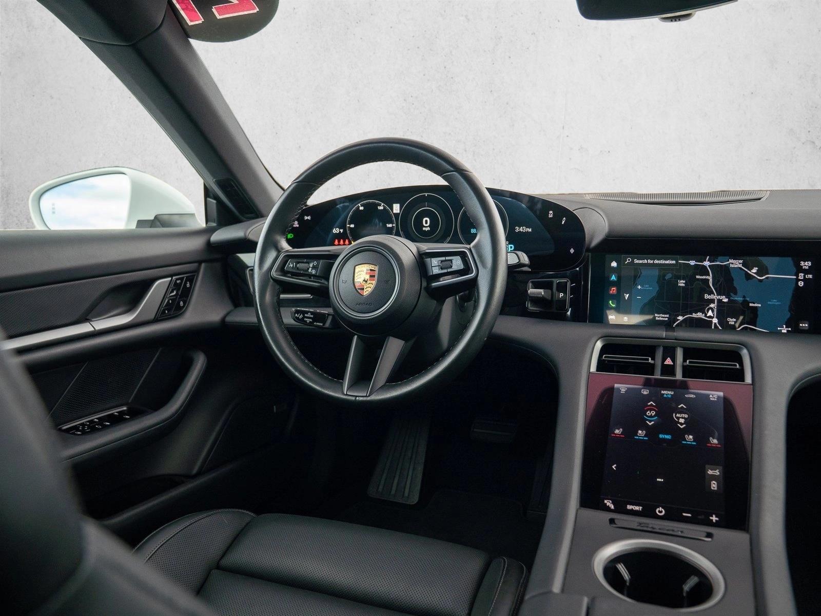 Thumbnail: 2021 Porsche Taycan - 4