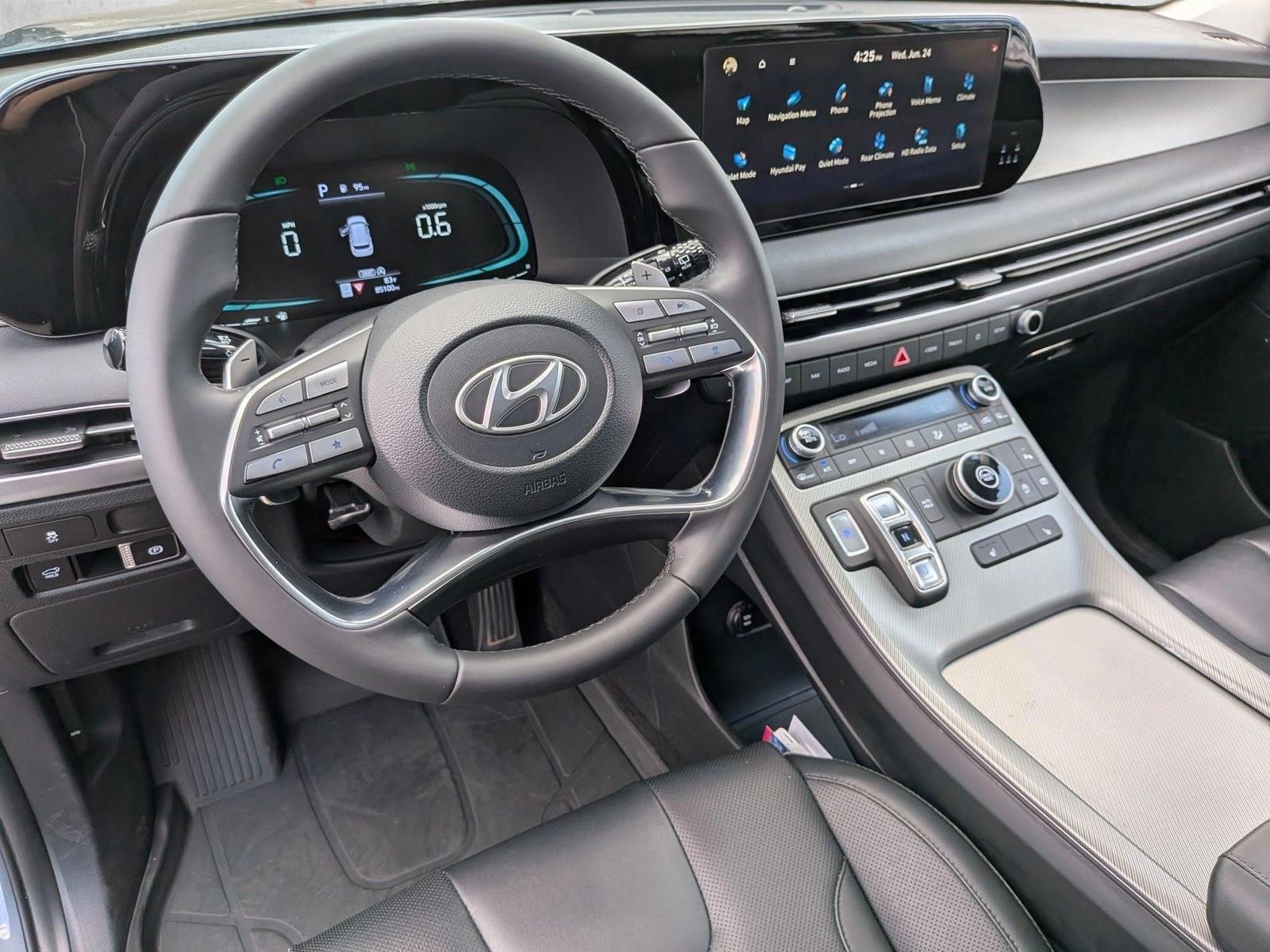 Thumbnail: 2023 Hyundai Palisade - 3