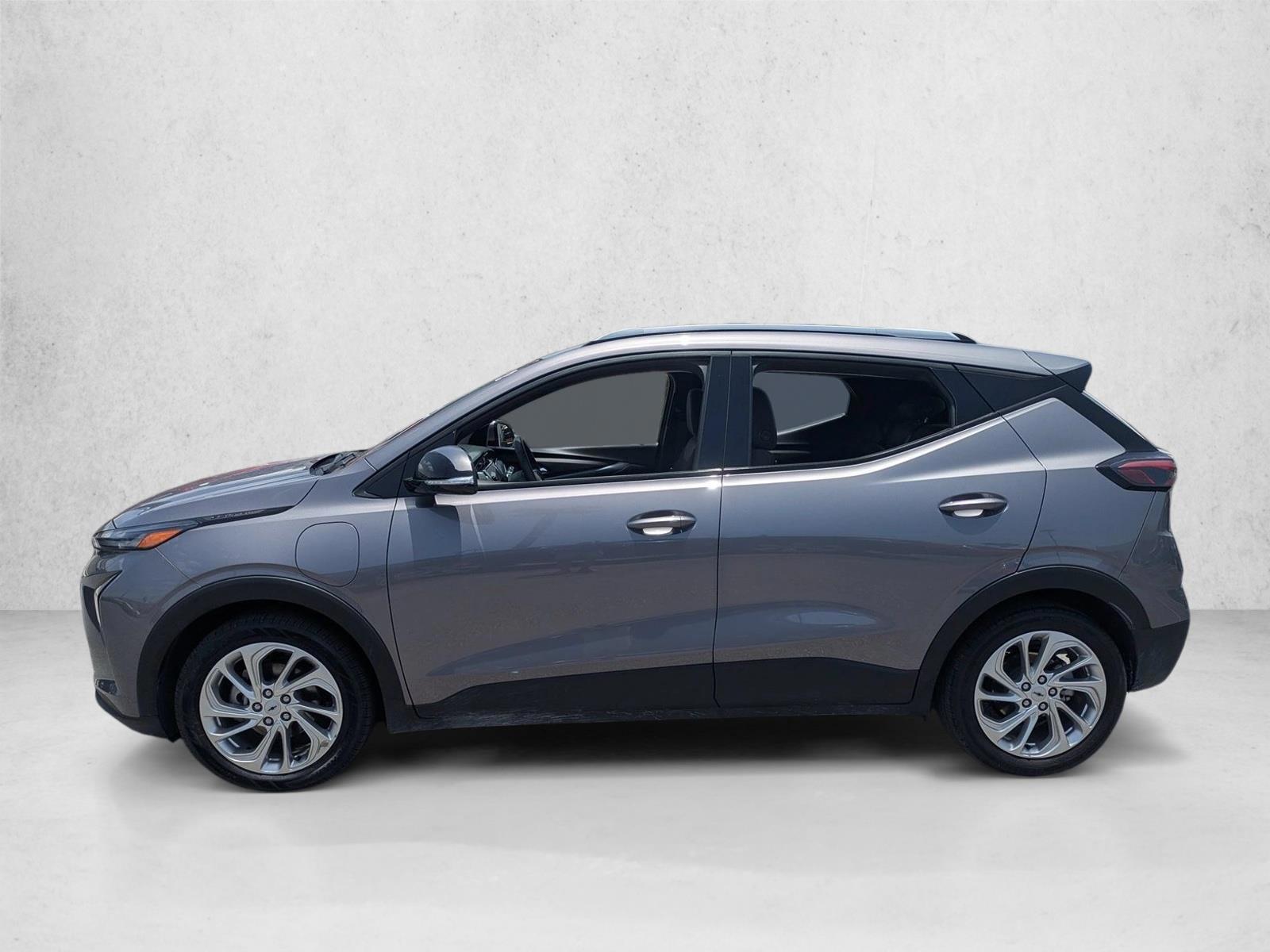Thumbnail: 2023 Chevrolet Bolt EUV - 2