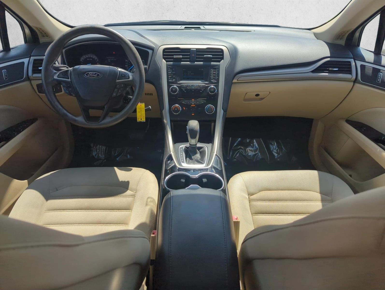 Thumbnail: 2015 Ford Fusion - 2