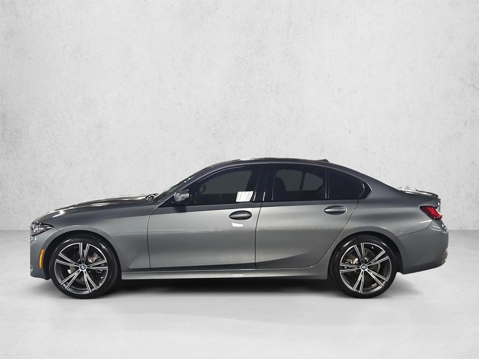 Thumbnail: 2023 BMW 3 Series - 2