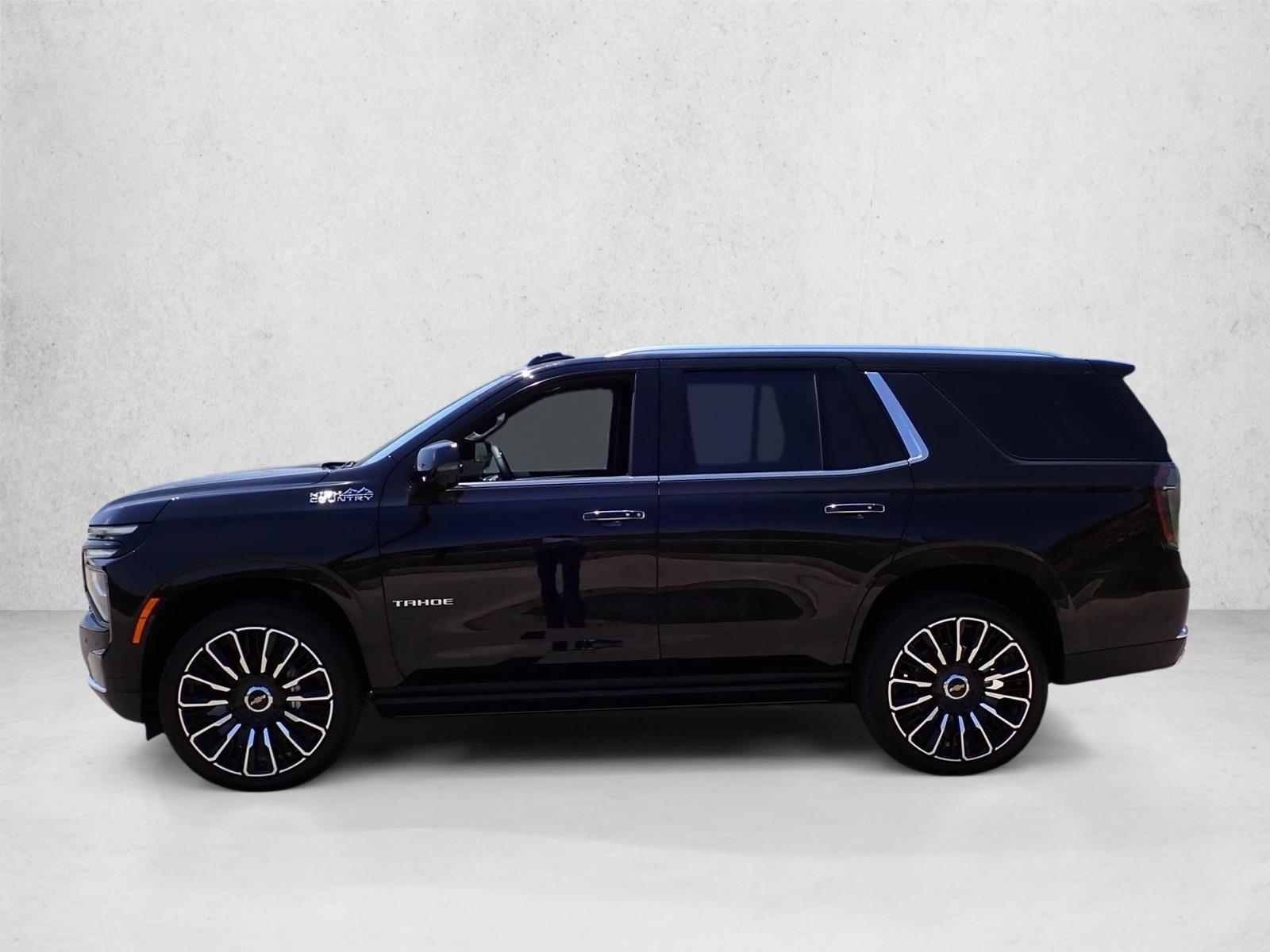Thumbnail: 2026 Chevrolet Tahoe - 2