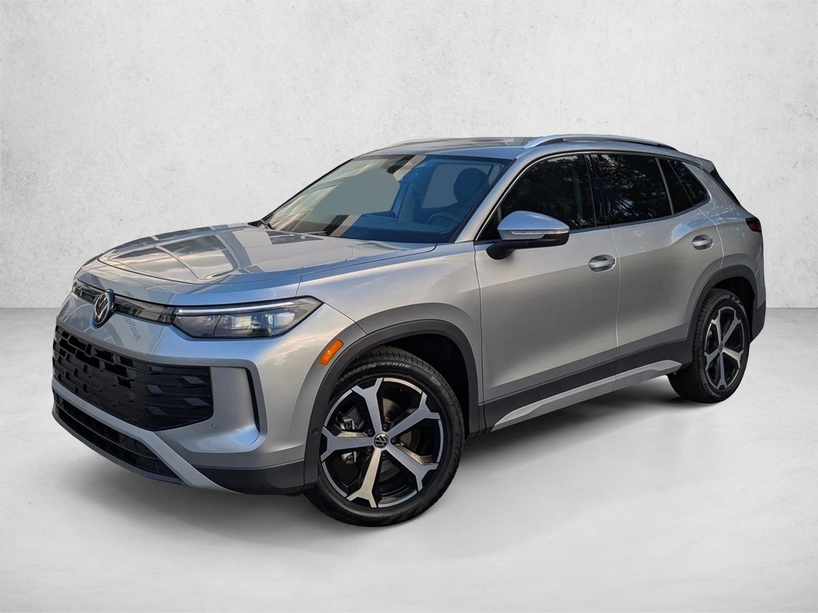 Thumbnail: 2026 Volkswagen Tiguan - 1