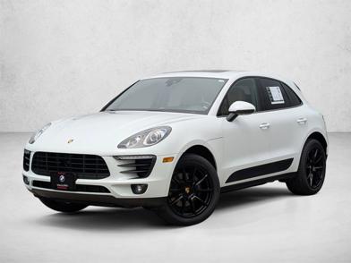 2017 Porsche Macan  -
                  Valencia, CA