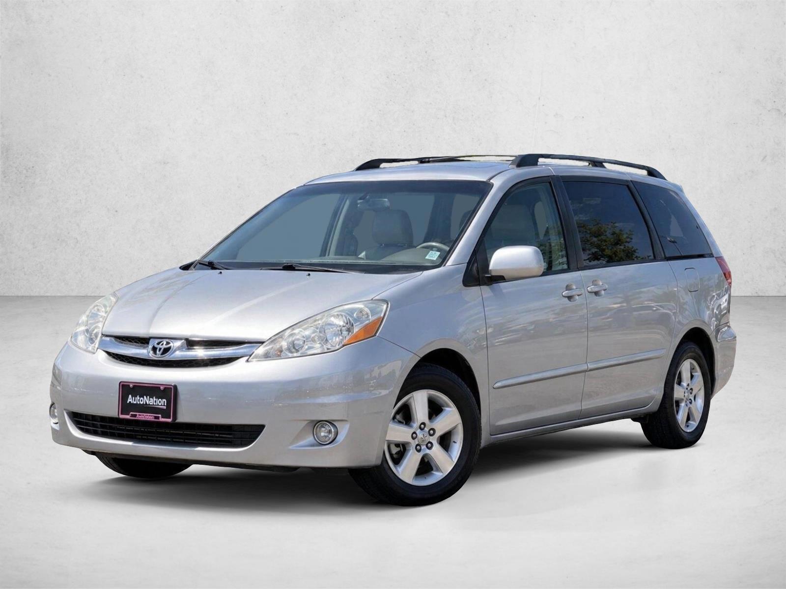 2008 Toyota Sienna XLE
