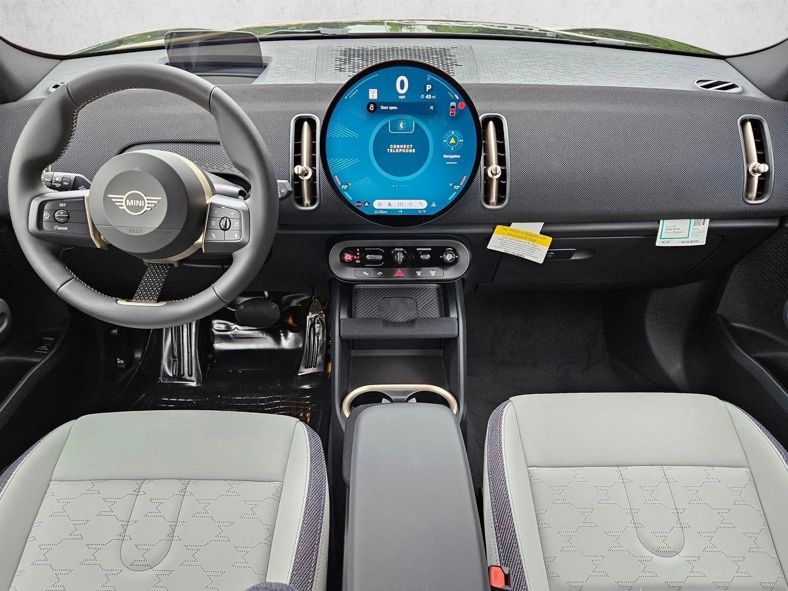 Thumbnail: 2027 MINI Cooper Countryman - 4