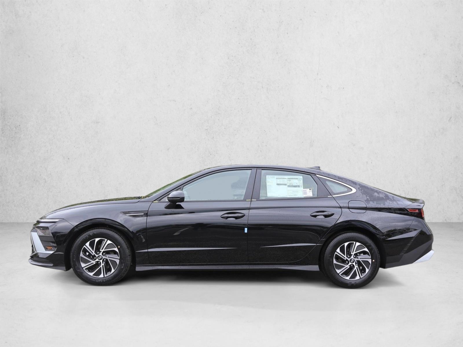 Thumbnail: 2026 Hyundai Sonata - 2