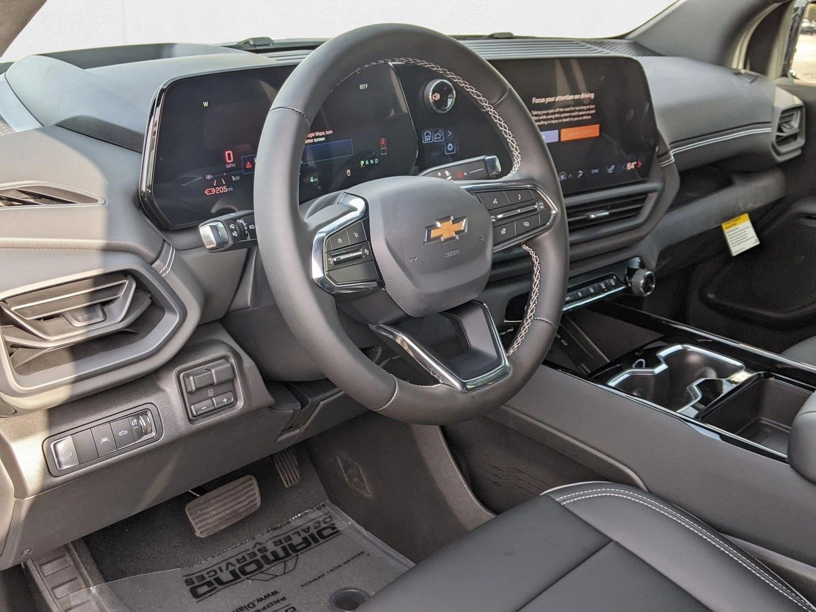 Thumbnail: 2026 Chevrolet Silverado EV - 3