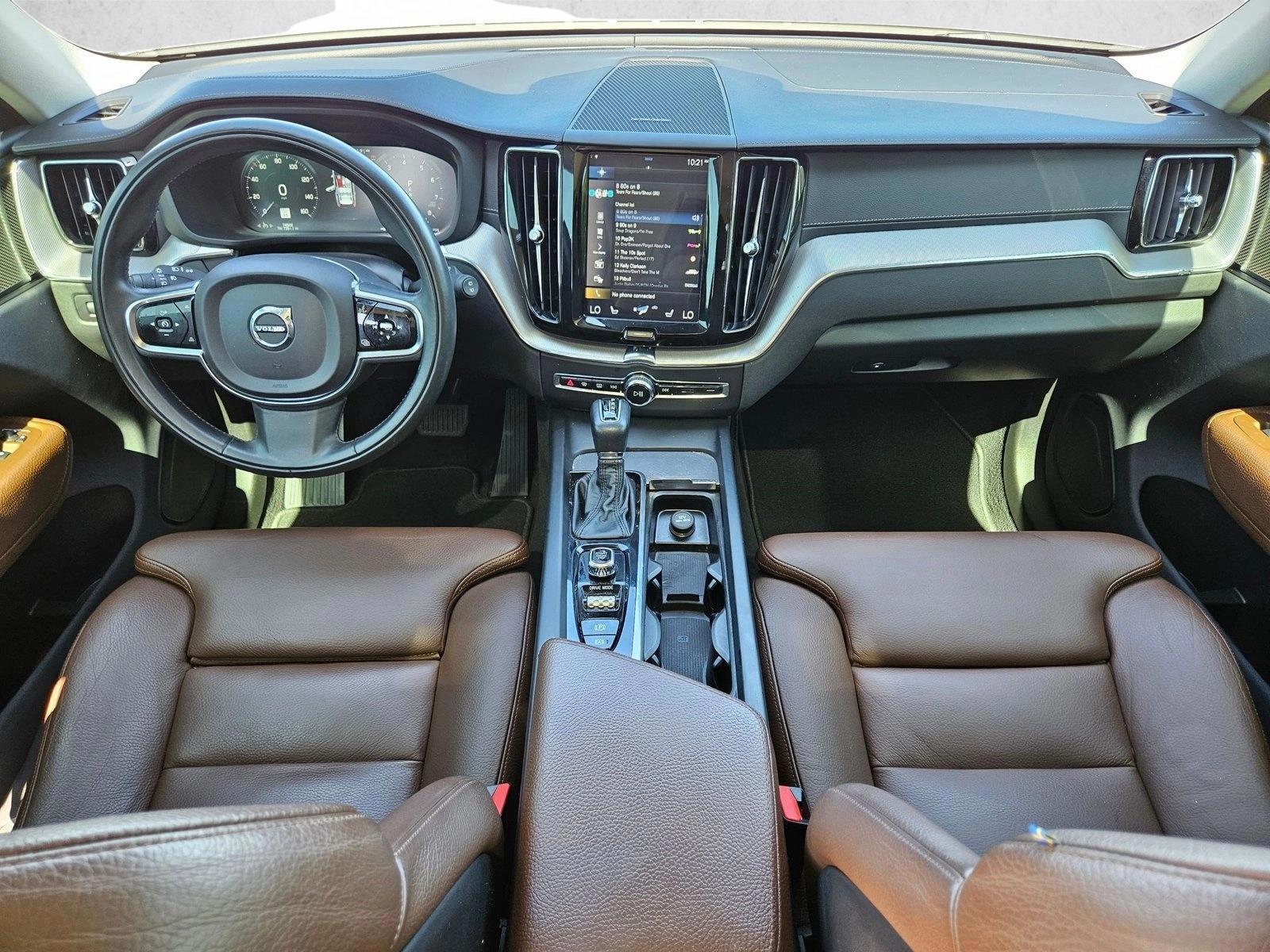 Thumbnail: 2019 Volvo XC60 - 4