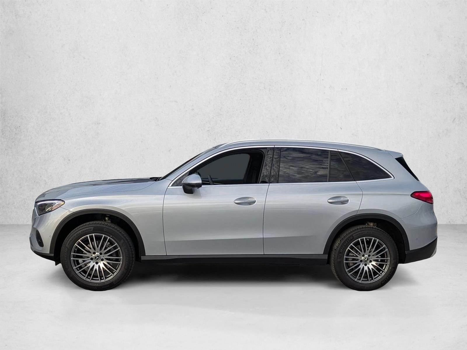 Thumbnail: 2026 Mercedes-Benz GLC - 2