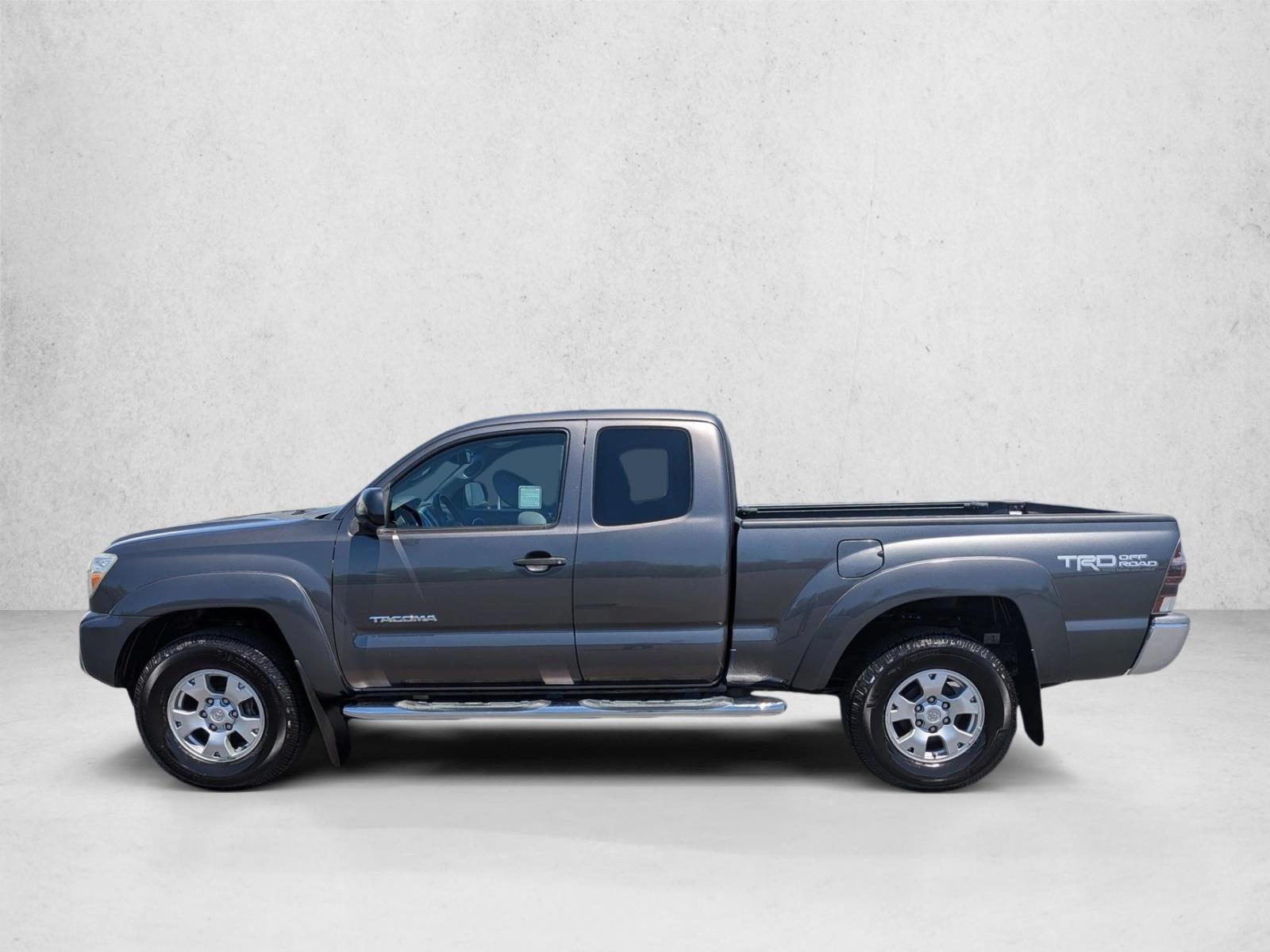 Thumbnail: 2013 Toyota Tacoma - 2