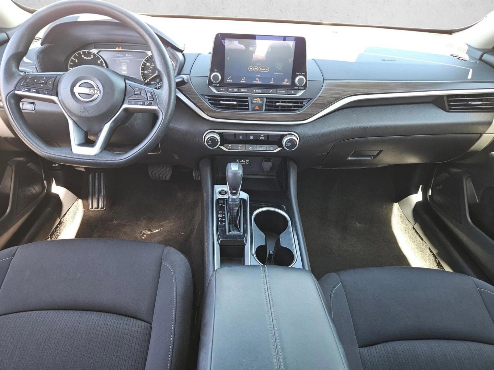 Thumbnail: 2024 Nissan Altima - 3
