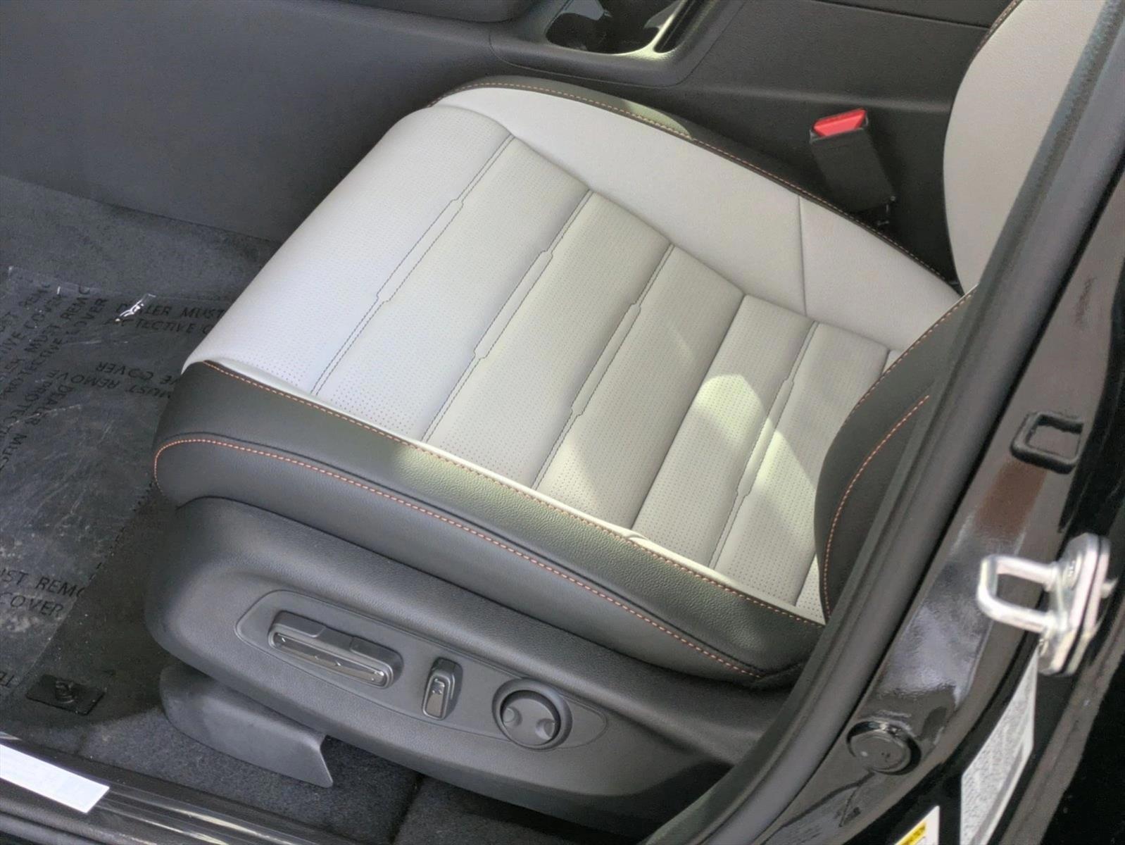 Thumbnail: 2026 Honda CR-V - 5