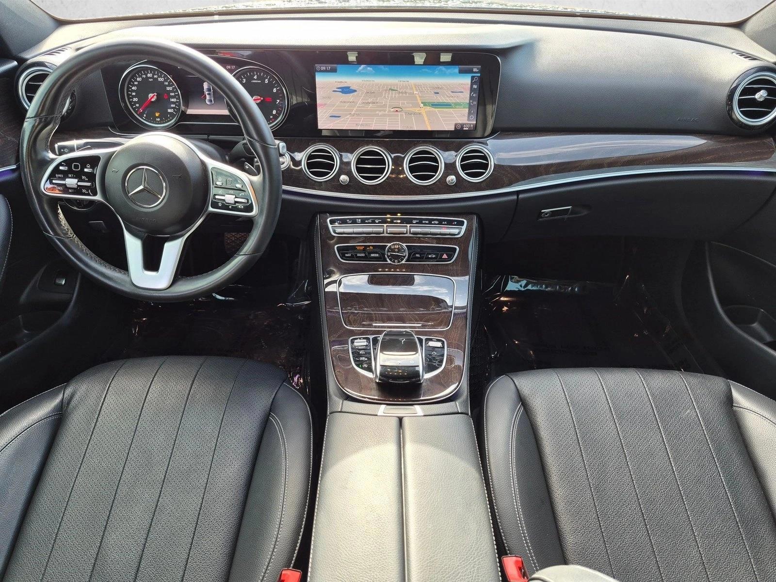 Thumbnail: 2019 Mercedes-Benz E-Class - 3