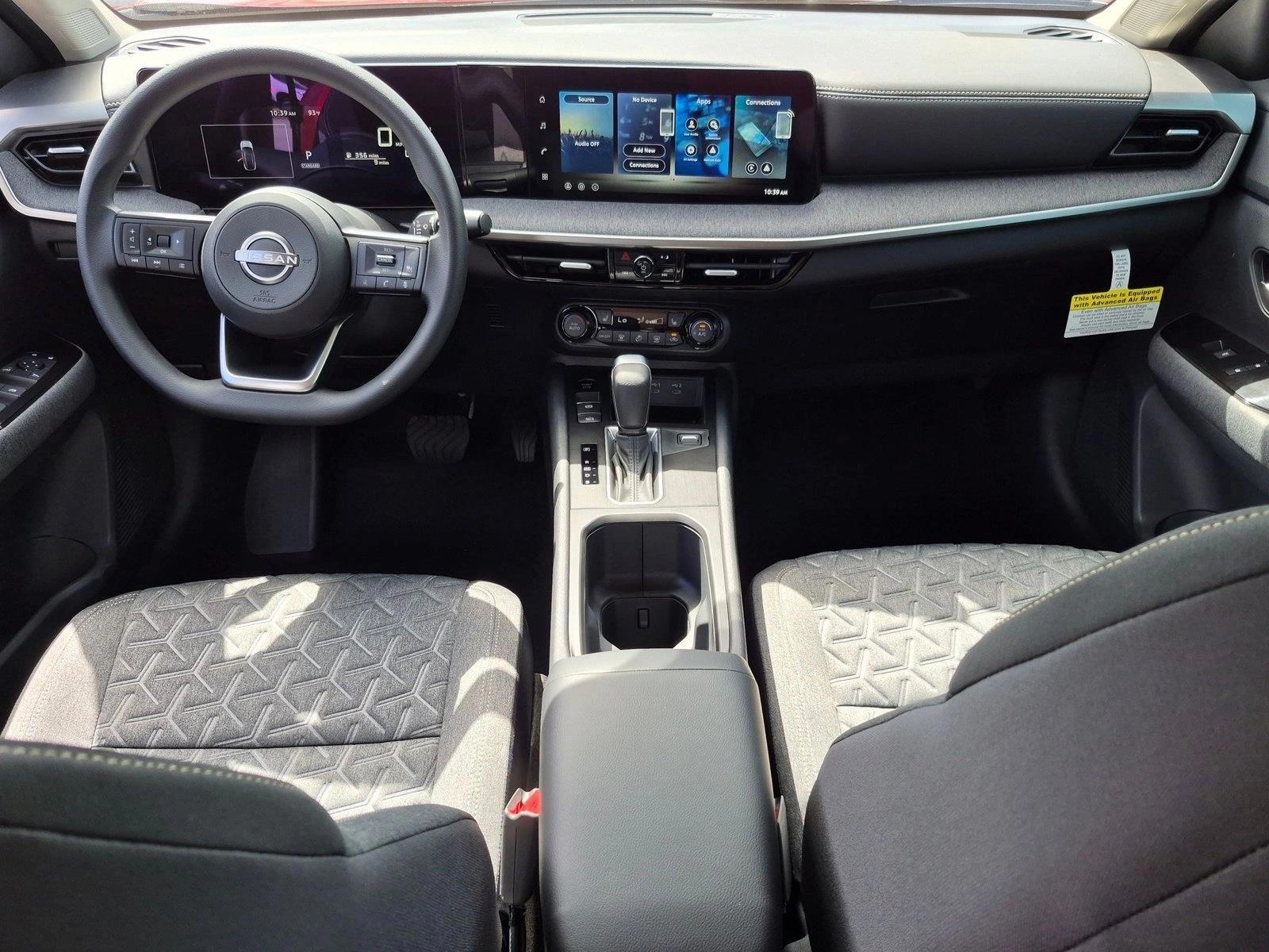 Thumbnail: 2026 Nissan Kicks - 4