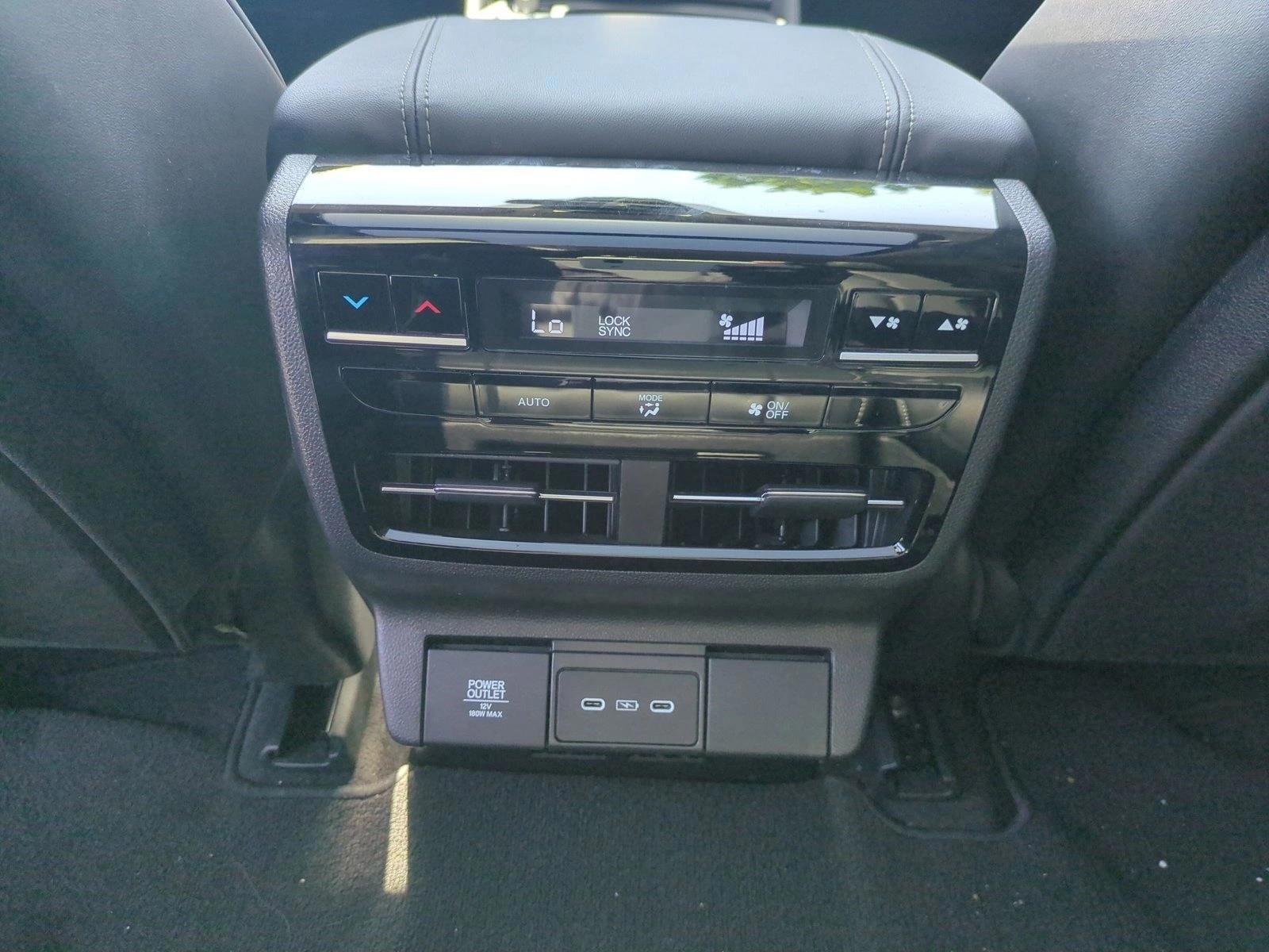 2025 Acura MDX Technology Package - Photo 18