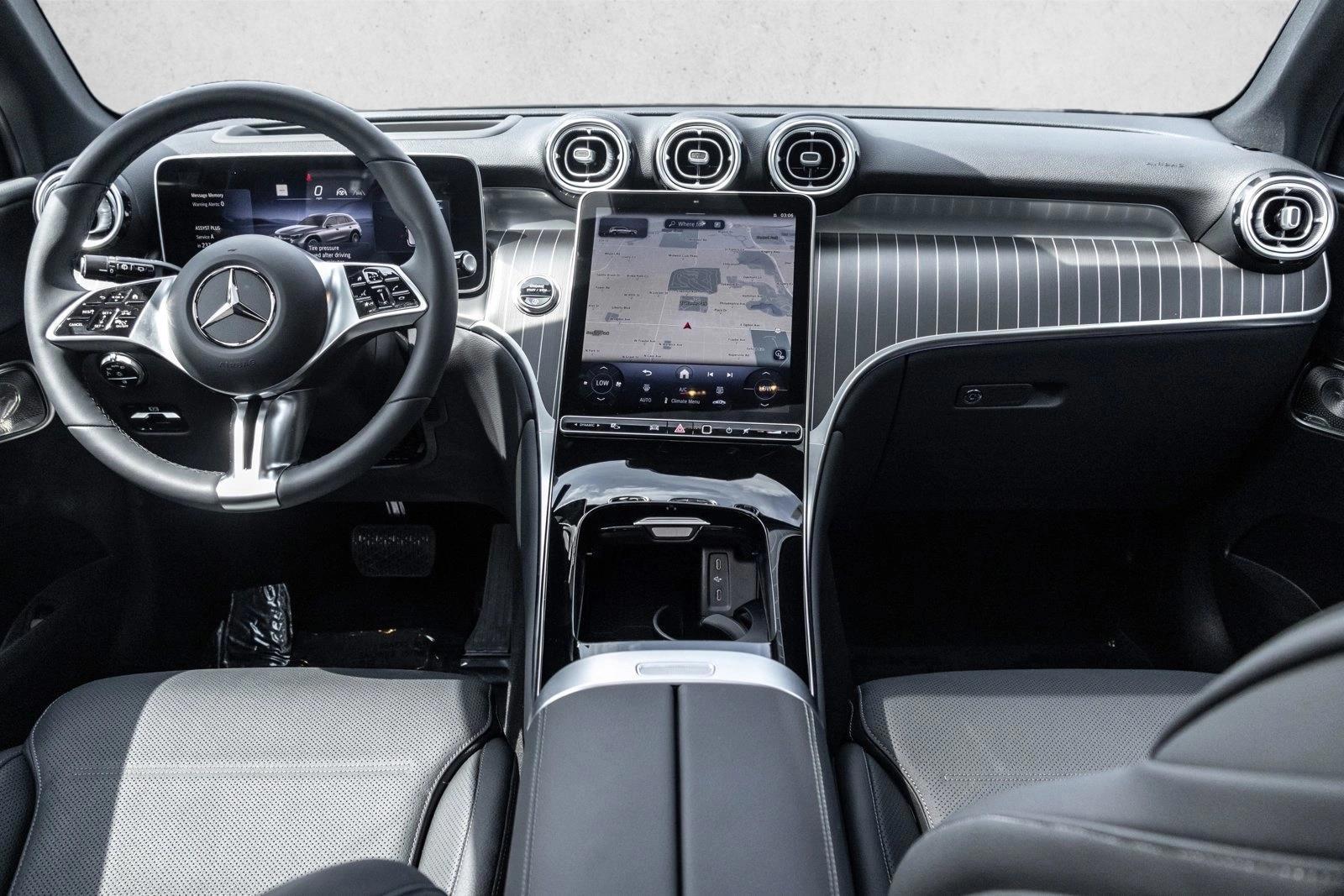 Thumbnail: 2026 Mercedes-Benz GLC - 4